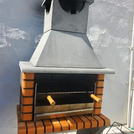 Дом отдыха Mira House Вила-Нова-ди-Гая