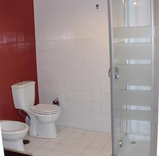 Дом отдыха Mira House