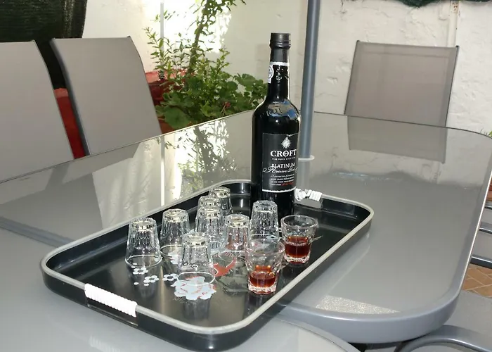 Дом отдыха Mira House