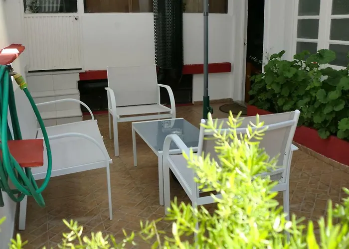 Holiday home Mira House